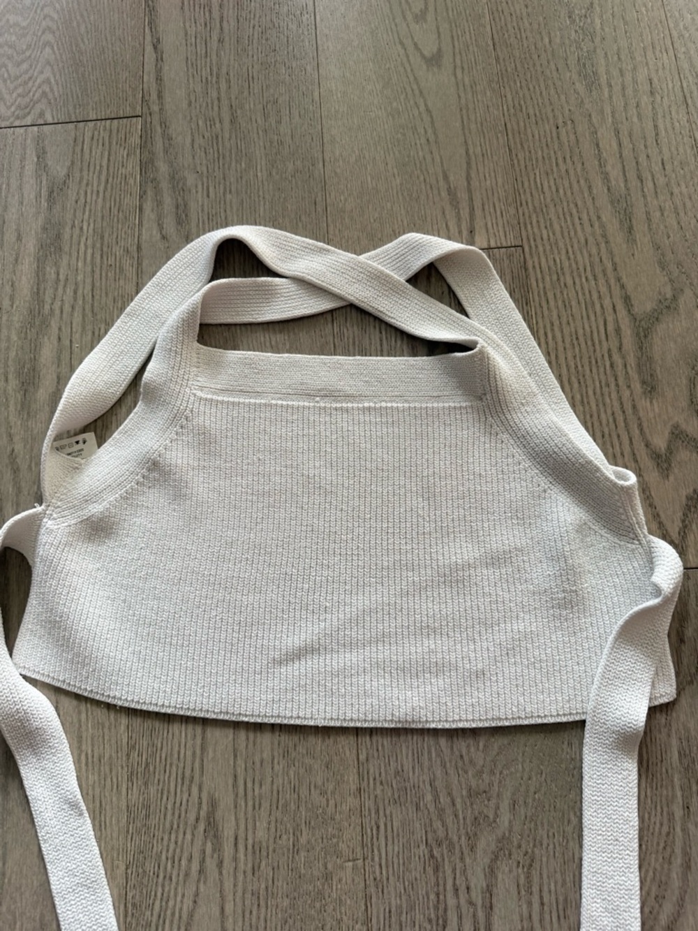 Wilfred Aritzia Cream Cayenne Knit Stretchy Wrap Cropped Top in size M - Picture 2 of 11